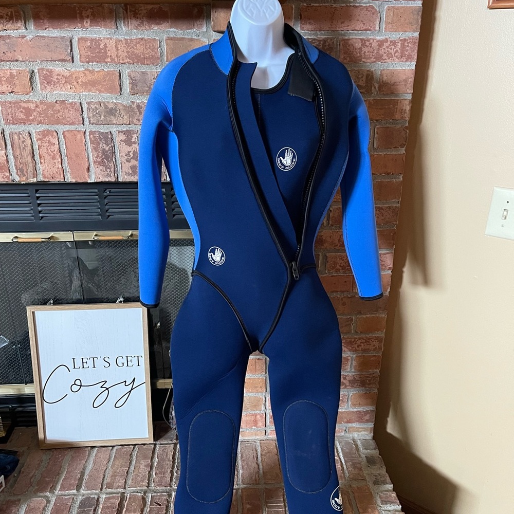 Women's Body Glove 2 Piece Thick Neoprene Wetsuit